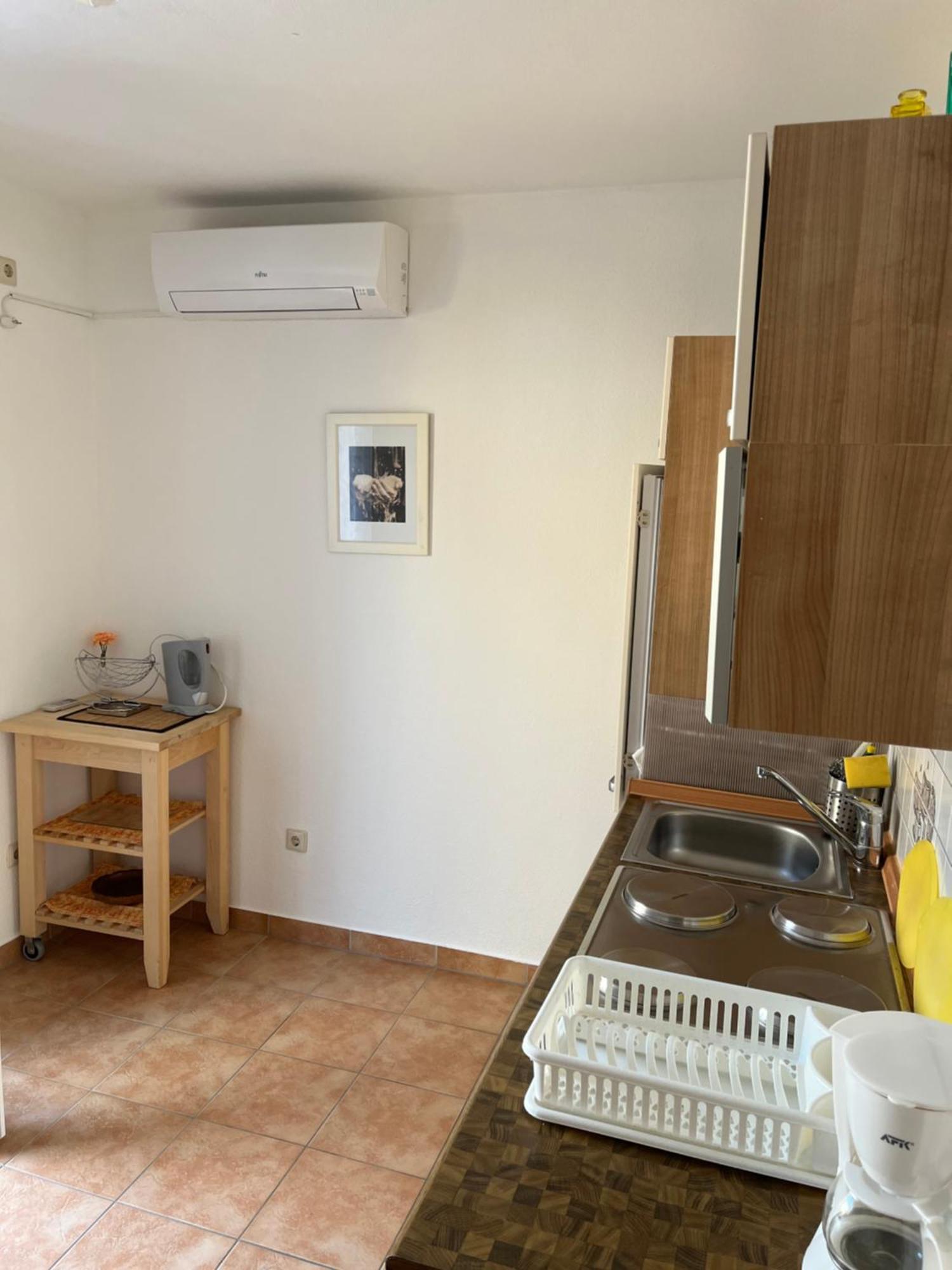 Apartments Marija Малинска Стая снимка