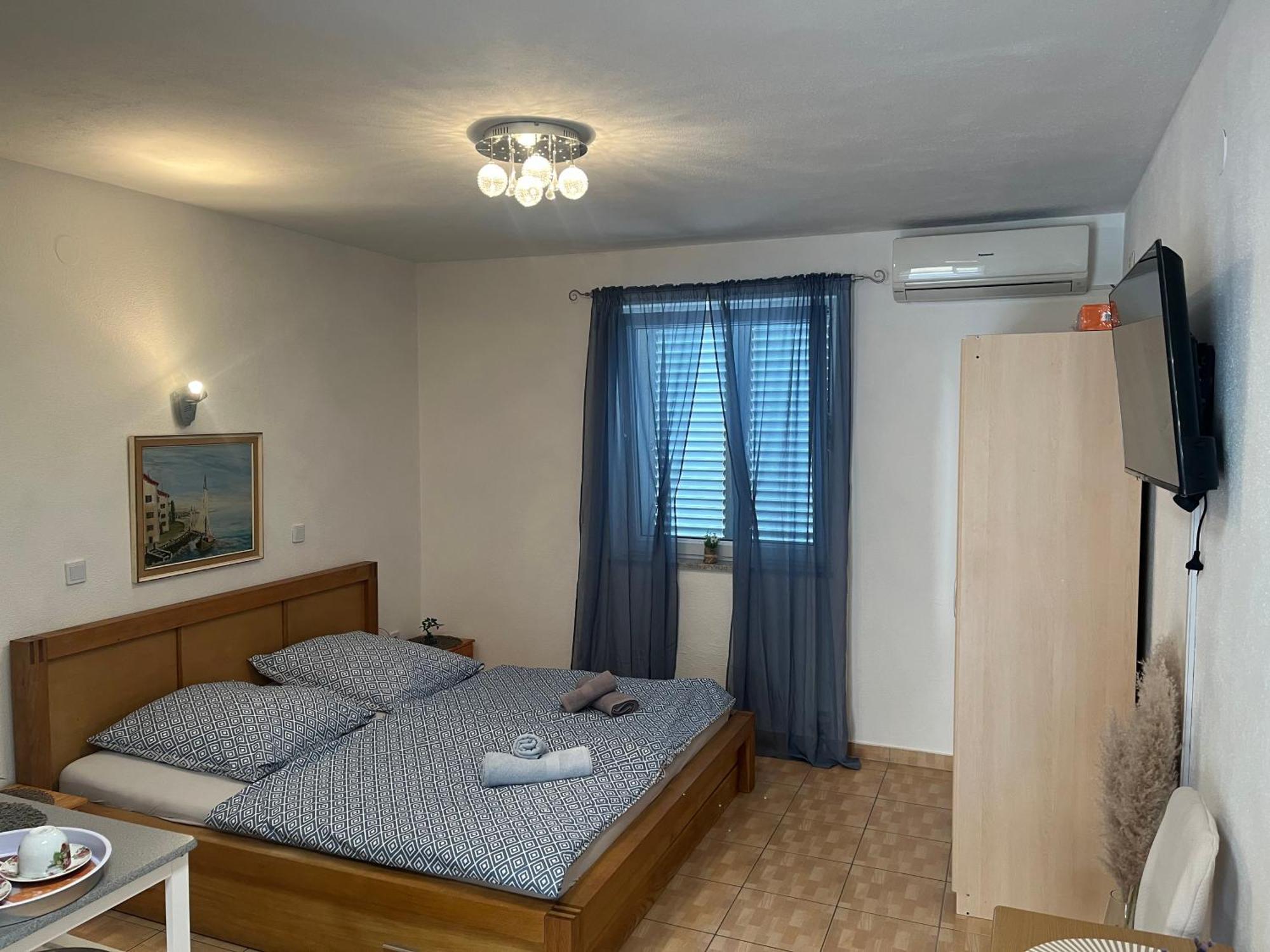 Apartments Marija Малинска Екстериор снимка