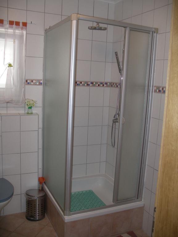 Apartments Marija Малинска Екстериор снимка